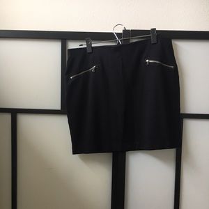 Black pencil skirt with zipper “pockets”